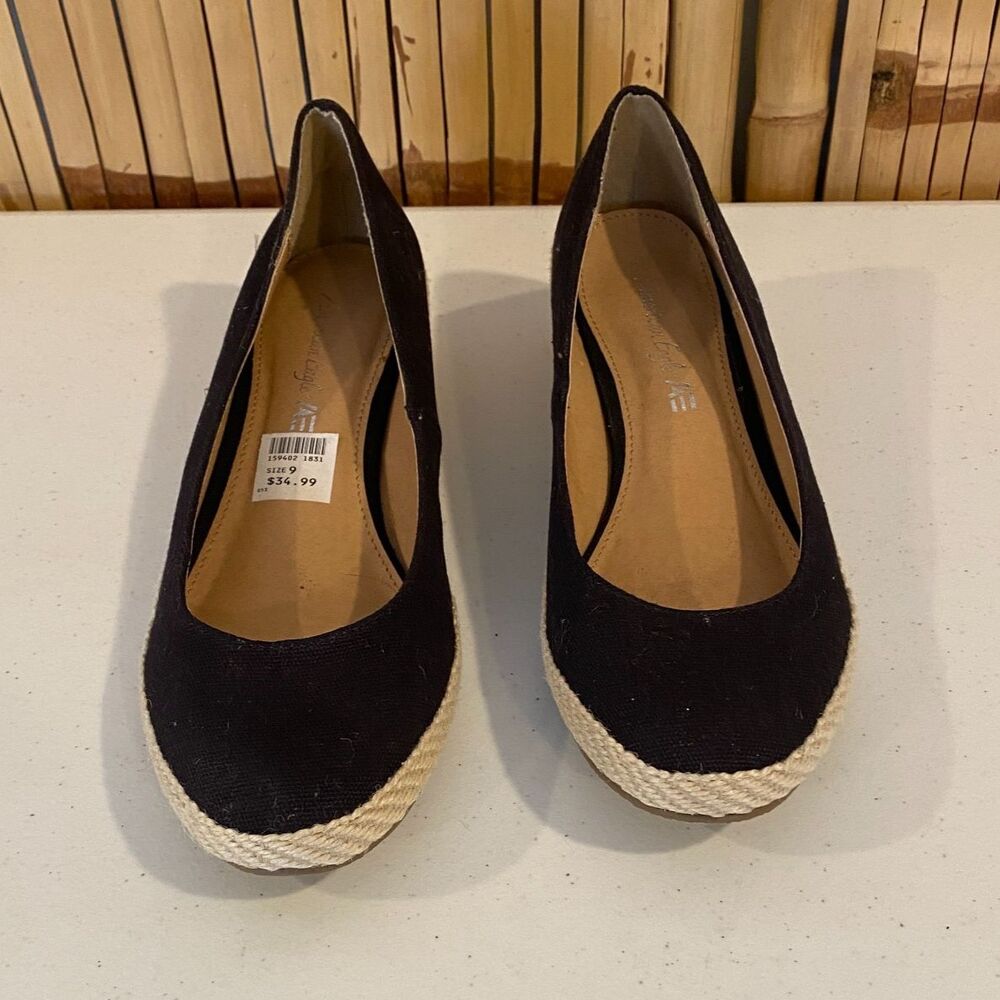 American Eagle Women’s Black Espadrille Wedge Flats Size  Canvas Shoes